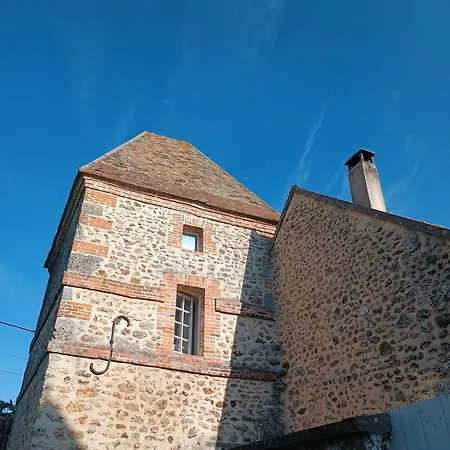 Duplex Dans Belle Propriete Avec Piscine Les Essarts-le-Roi