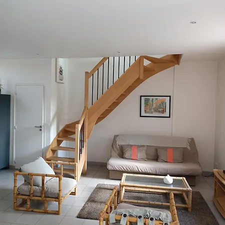 Duplex Dans Belle Propriete Avec Piscine Apartment *