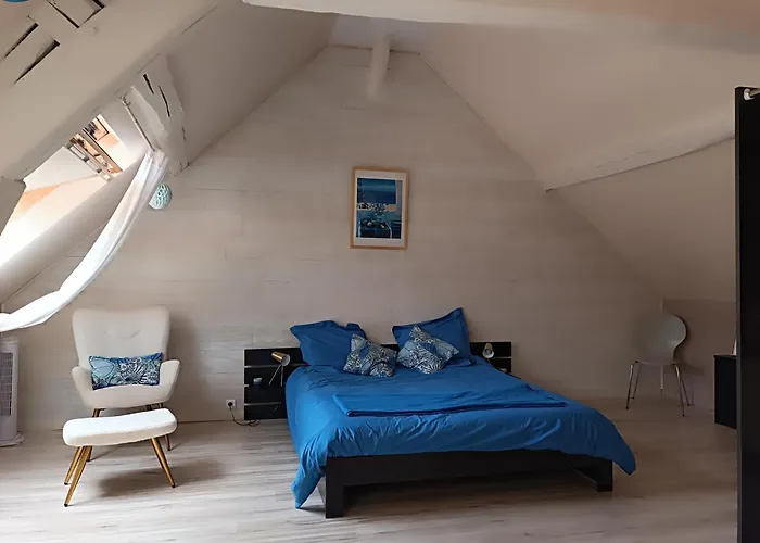 Duplex Dans Belle Propriete Avec Piscine *