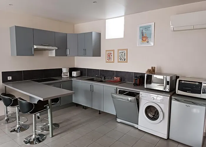 Duplex Dans Belle Propriete Avec Piscine * Les Essarts-le-Roi